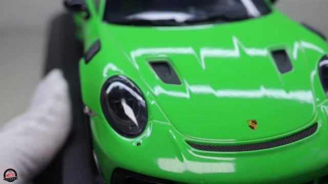 1/18 Minichamps Porsche 911 (911.2) GT3 RS MR Lizard Green смотреть онлайн