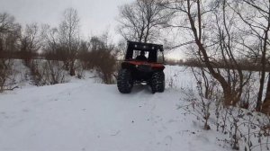 Танк на колёсах.Квадроцикл на ободрышах