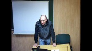 Водитель погрузчика об удостоверении Серия: супер коротко про тракторные права.