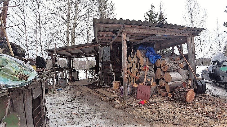 Кордон 13 продолжение. Рыбалка.Уха в лесной избе. Еда на финской свечке..mp4