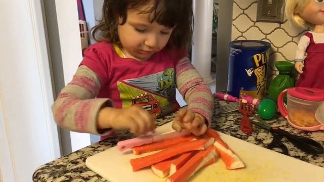 Салат из крабовых палочек-необычный рецепт