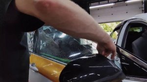 Затонировали передние боковые стекла Toyota Camry в атермалку