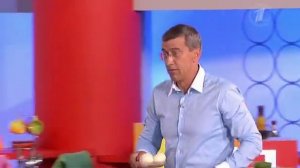 Маленькие домашние хитрости. Как порезать лук без слез