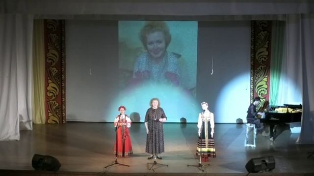 Тополя