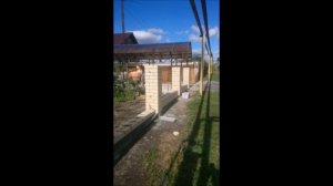 Забор с кирпичными столбами.евро штакетник часть 2