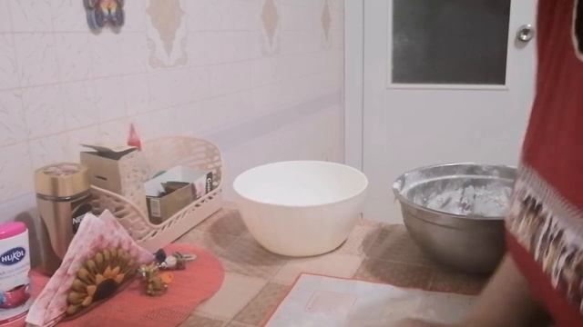 ТЕСТО НА ПЕЛЬМЕНИ, ВАРЕНИКИ, ЧЕБУРЕКИ.