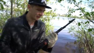 Поднял эти жуткие находки со дна поисковым магнитом и не верю своим глазам