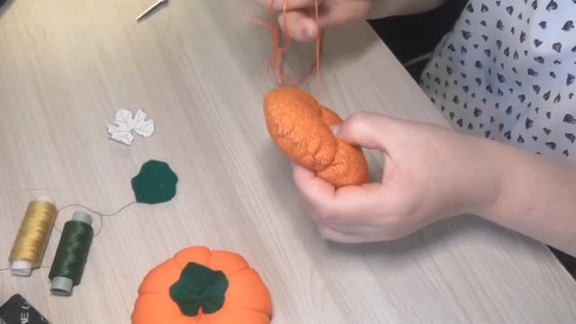 Мастер-класс Игольница "Тыковка" смотреть онлайн