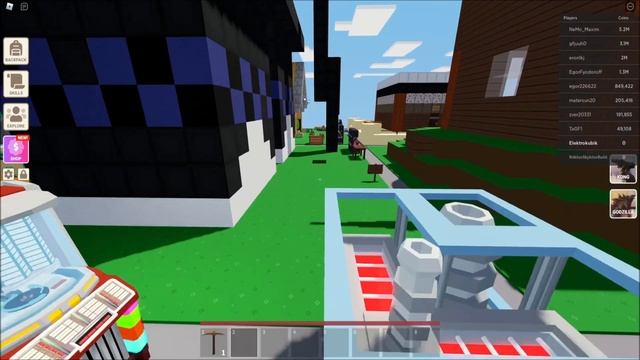 Я устроил билд батл в роблокс скайблок... смотреть онлайн