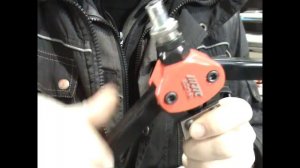 обзор заклепочника гаек