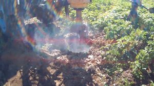 Строю себе дом #27. Бурение лунок для столбов.