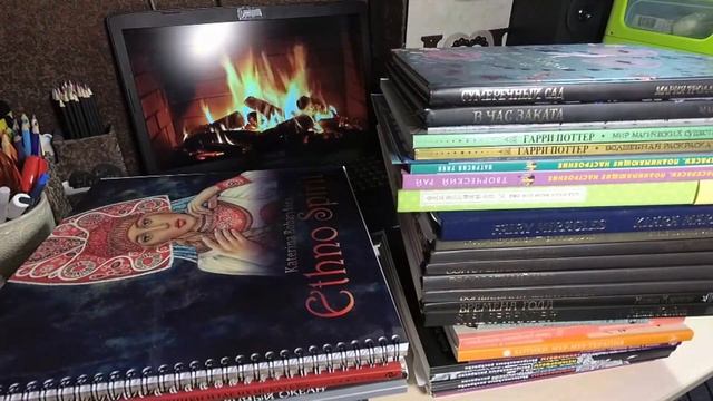 Как ХРАНЮ РАСКРАСКИ. Новое место. Раскраски антистресс. смотреть онлайн