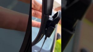 Changing front and rear wiper blades on a Vauxhall (Opel) Zafira Tourer (gen C)