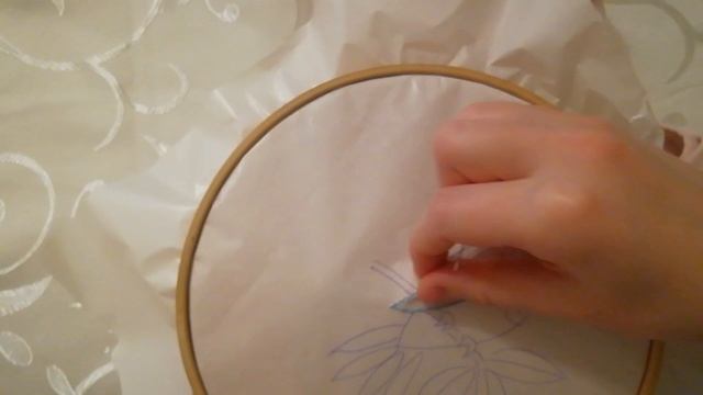 Как перенести рисунок на ткань для вышивки
