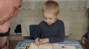 Определяем порядок фигур по цвету