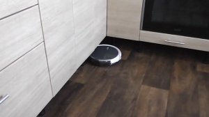 Ускоренная в 10 раз уборка робота-пылесоса IBoto Smart X610G Aqua