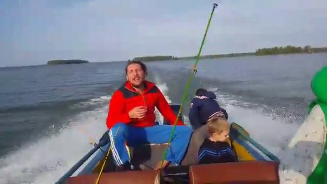 Едем едем на рыбалку за грибами смотреть онлайн