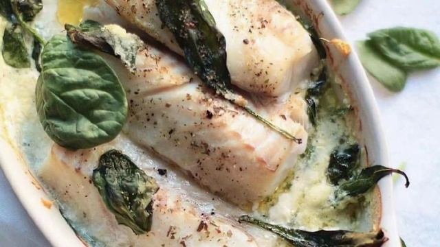 Филе рыбы со шпинатом и сливками Рецепт приготування в описах смотреть онлайн