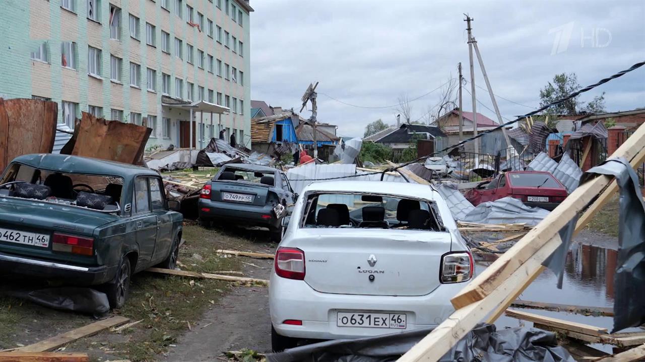 Разрушительный ураган пронесся по Курской области