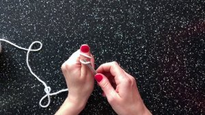 Способы набора петель спицами. Набор петель с большого пальца. Способ № 1