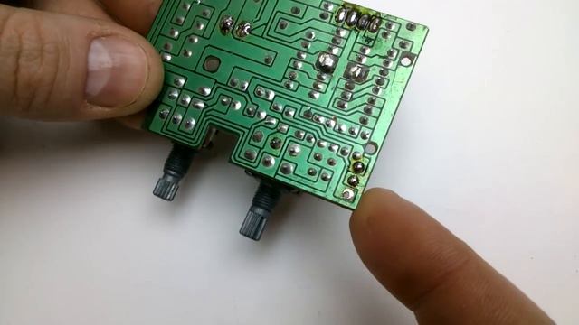 Оловоотсос. Инструменты для пайки..mp4 смотреть онлайн