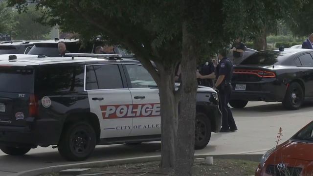 Witnesses react to mass shooting at Allen outlet mall смотреть онлайн