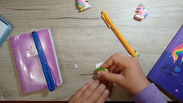 Мій стікер бук. Робимо наклейки. смотреть онлайн