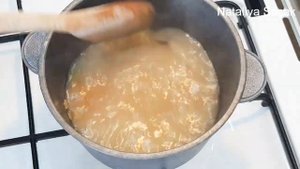 Булгур с вермишелью. Arpa şehriyeli bulgur pilavı