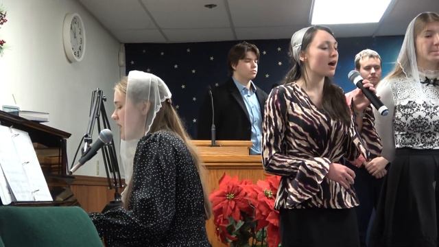 НА СЕНЕ В ХЛЕВУ МИРНО СПАЛ ОН - 25 декабря 2023 г. Light of the World Fellowship смотреть онлайн