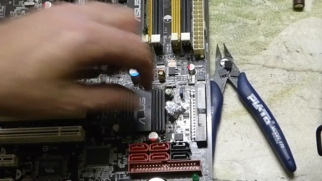 Ремонт материнской платы ASUS P5b Plus