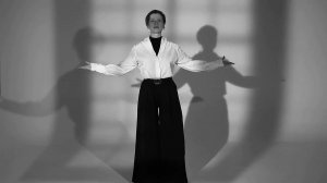 "Каждый из вас герой", поёт Саманта Виллер