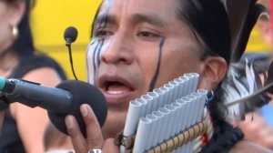 эквадорские индейцы.Севастополь.Набержная.2013.