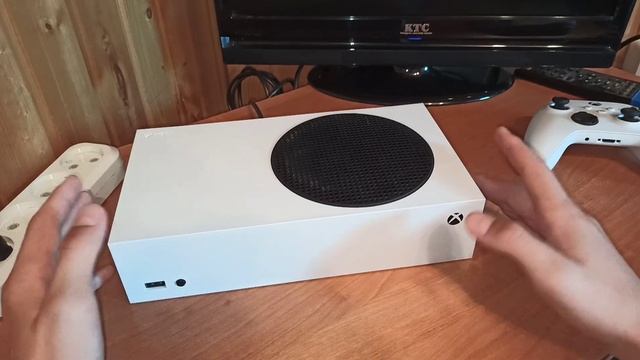 Обзор Xbox series S. Обзор игровой приставки Xbox series S. Новая некстген кансоль от Xbox.