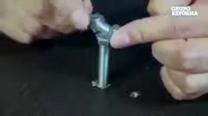 как закрутить болт без ключа