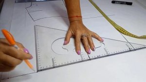 Базовая ОСНОВА ПЛАТЬЯ. Построение выкройки платья полуприлегающего силуэта