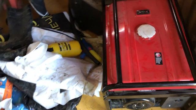 №0027 Купили мотоблок. Купили генератор для дома. На бензине дешевле. Настоящее из хутора. смотреть онлайн