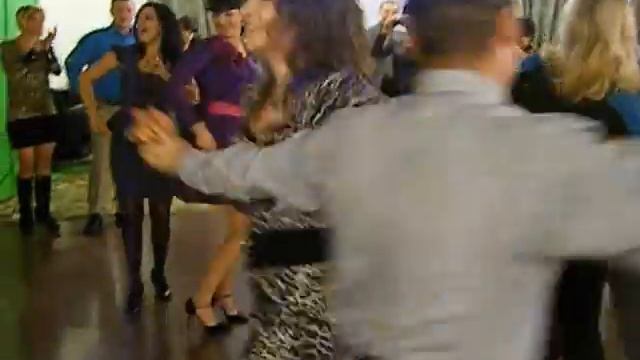 СВАДЬБЫ В АМВЕЙ.mpg смотреть онлайн