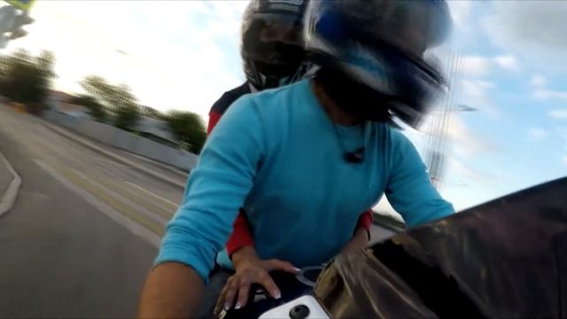 Прокатил на мото смотреть онлайн