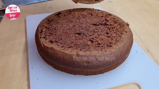 Уже не ищу, торт на Новый год! Этот ГОТОВИТЬ проще простого! Шоколадный торт на кефире, тает во рту