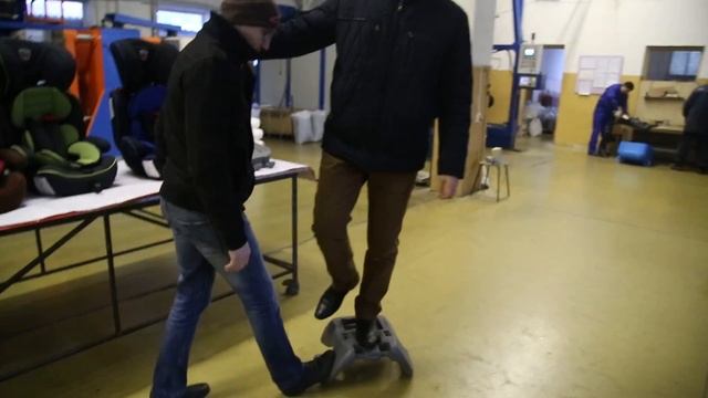 Краш-тест детского автокресла Vixen смотреть онлайн