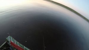 Ловим щуку с лодки в коряжнике, июль 2022. р. Печора