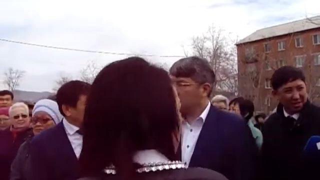 Иволгинск Встреча с и о  Главы Республика Бурятия Алексеем Самбуевичем Цыденовым 18 04 2017 г Ч 1