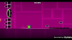 самый первый уровень в Geometry Dash "Ultimate Destruction"