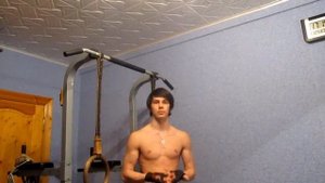 Различные хваты на турнике