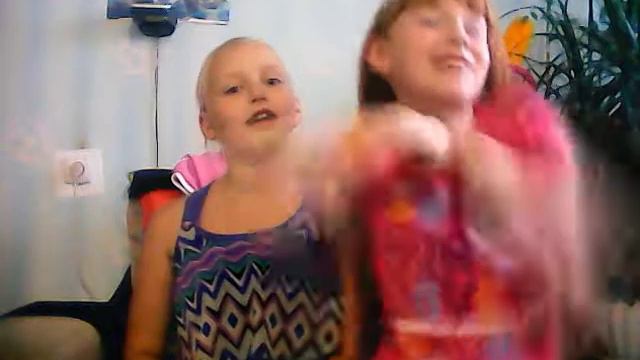 Вопрос-ответ от сестёр/ Лиза и Ангелина смотреть онлайн