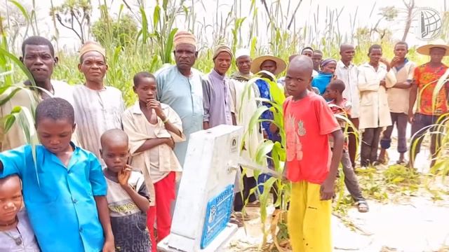 Puits №: 2360 (Niger) / Колодец №: 2360 (Нигер) смотреть онлайн