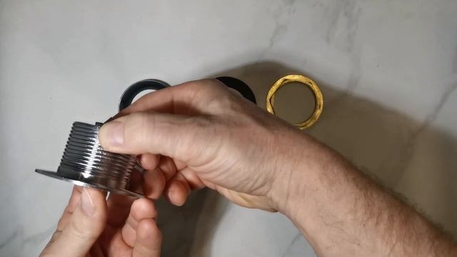 Клапан Клик-Клак для сифона (слива) поддона душевой кабины и ванны смотреть онлайн