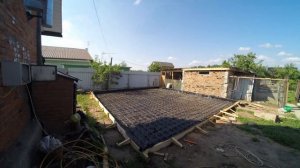 Плита 46 м2 за 7 дней и 43 секунды! Фундамент под гараж из из сэндвич-панелей