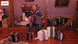 Василий Гордеев! Гармонь, гармонь - подруга песни, любимый русский инструмент!
