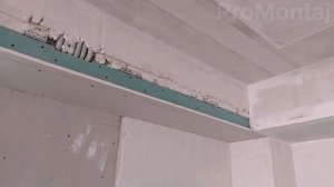 гипсокартонный короб для раздвижной двери. Усиление из бруса 5х12 см.